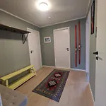 Apartamento Lyngen And Sauna *