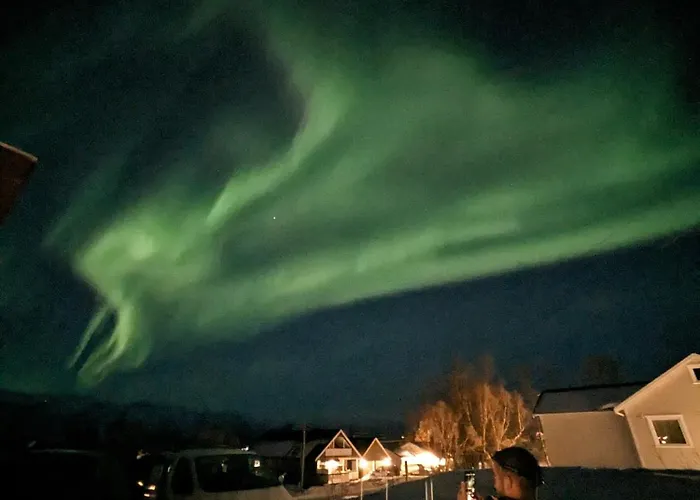 شقة Lyngen And Sauna Lyngseidet