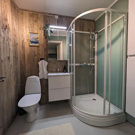 Lyngen And Sauna 아파트 Lyngseidet