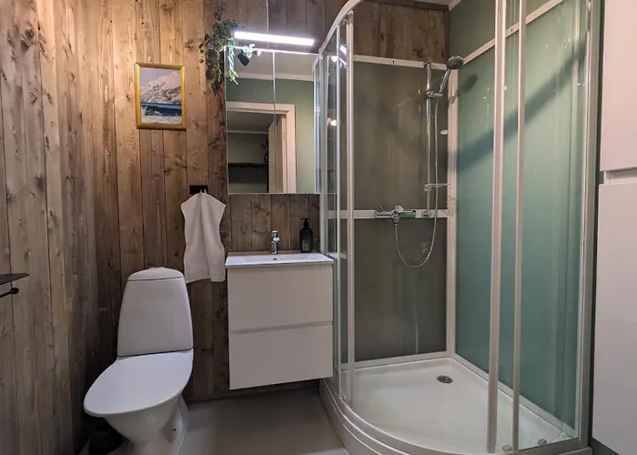 Lyngen Accommodation&sauna Appartamento Lyngseidet